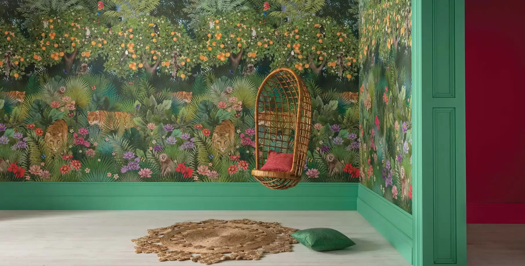 OSBORNE & LITTLE Tapete Tiger Grove – EDEN