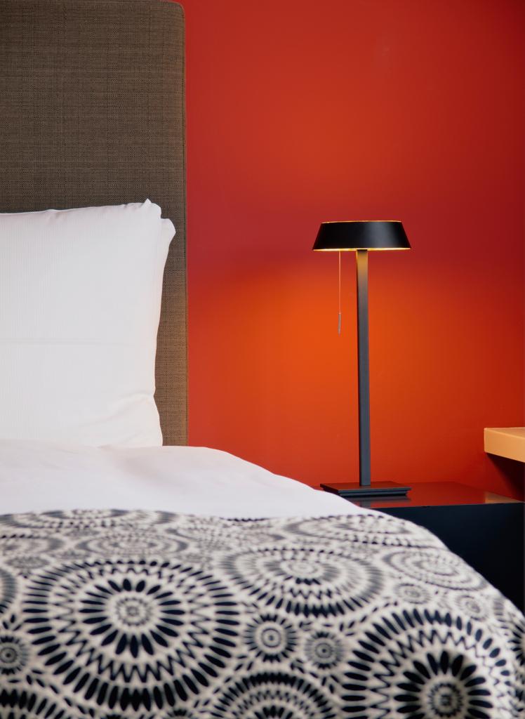 Oligo - Tischleuchte Glance-Tischleuchte-Oligo--TOJU Interior