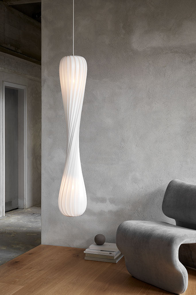 Tom Rossau - Pendelleuchte TR7-Pendelleuchte-Tom Rossau-Plastic White-25 x 112 cm-5744002220954-Toju-Interior