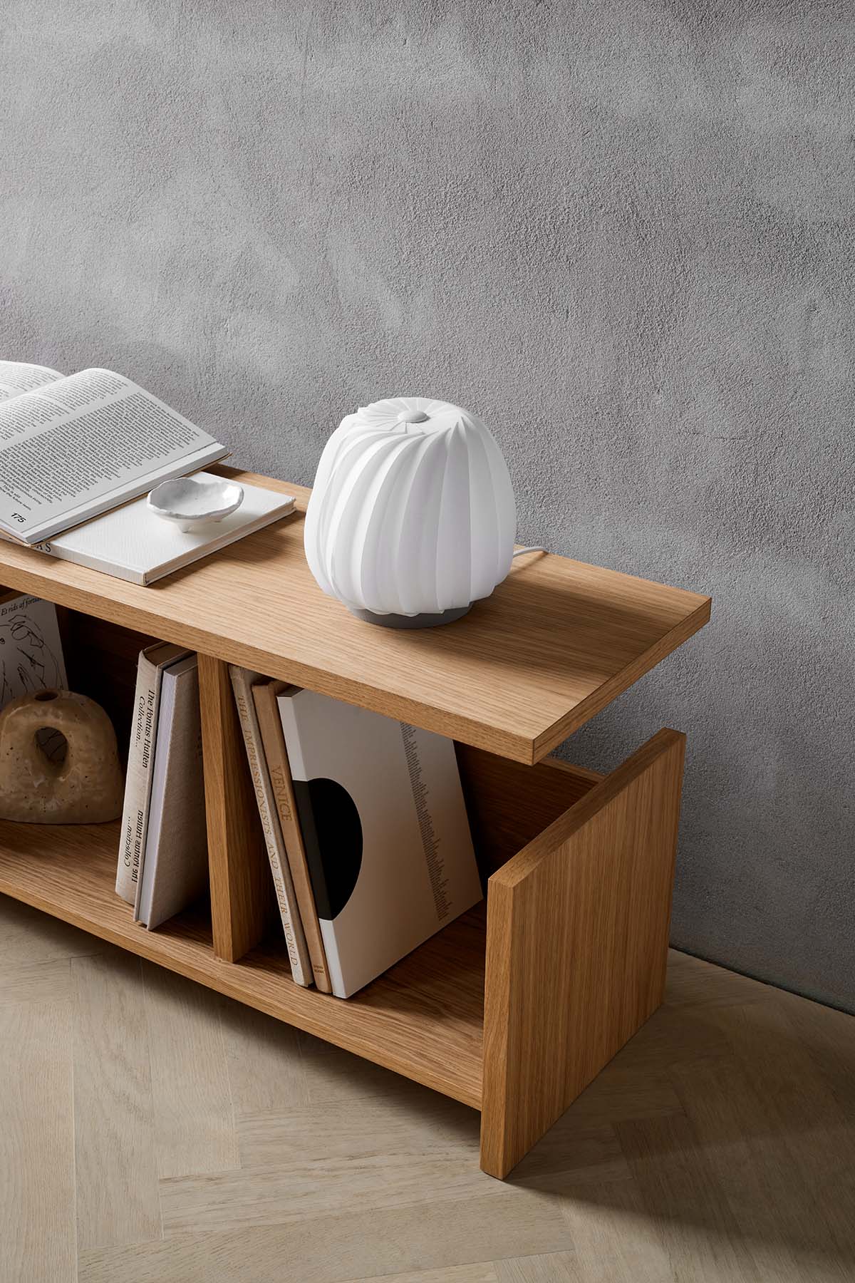 Tom Rossau - Tischleuchte ST906 Mini-Tischleuchte-Tom Rossau--Toju-Interior