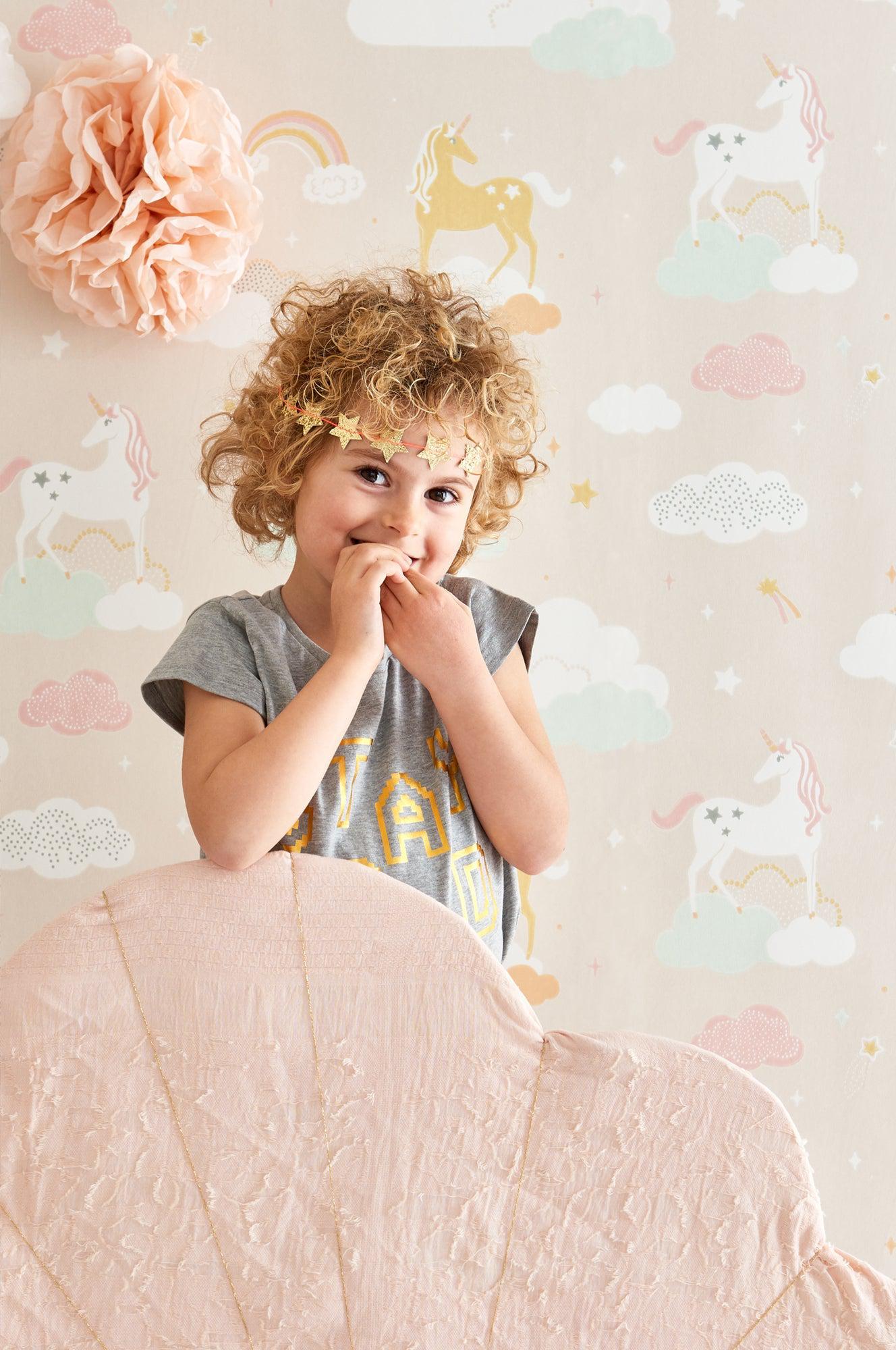 Majvillan - Tapete Rainbow Treasures-Tapeten-Majvillan-TOJU Interior