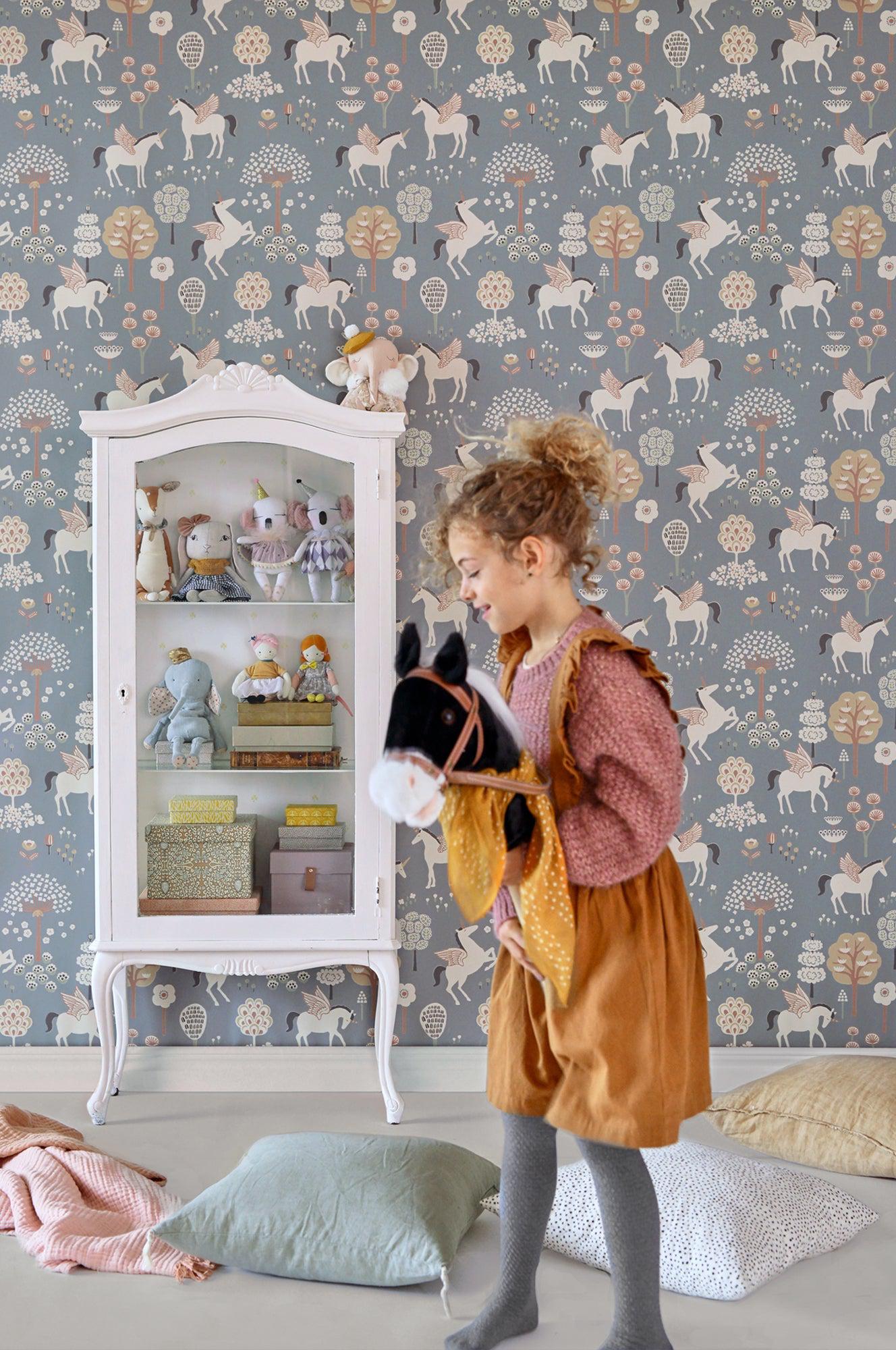 Majvillan - Tapete True Unicorns Evening Blue-Tapeten-Majvillan-TOJU Interior