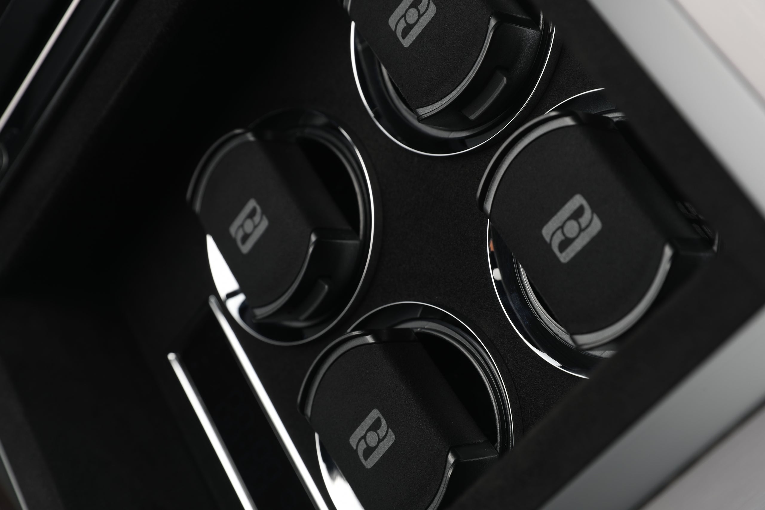 Paul Design - Uhrenbeweger Gentlemen 4-Paul Design-TOJU Interior -