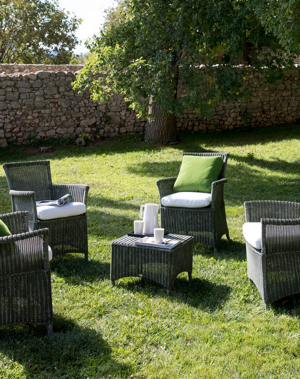 Unopiu - Gartentisch Capri aus WaProLace-Gartentisch-Unopiu-TOJU Interior