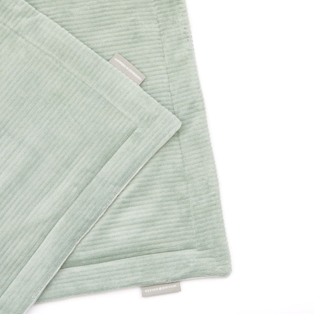 William Walker - Hundedecke sage-Hundedecke-William Walker-TOJU Interior