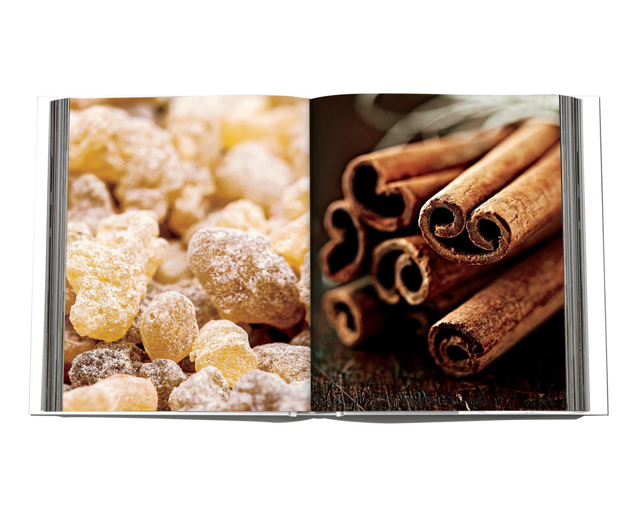 Assouline - La Collection Privee Christian Dior Parfum - Coffee Table Book-TOJU Interior