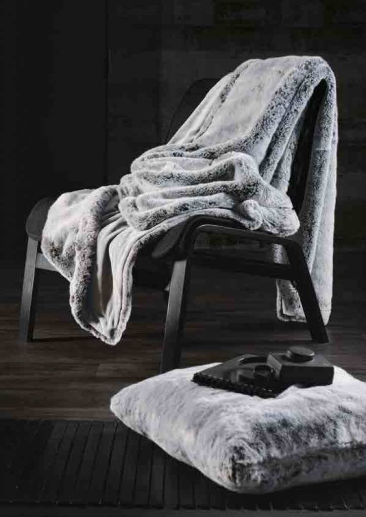 Kissen-TOJU Interior