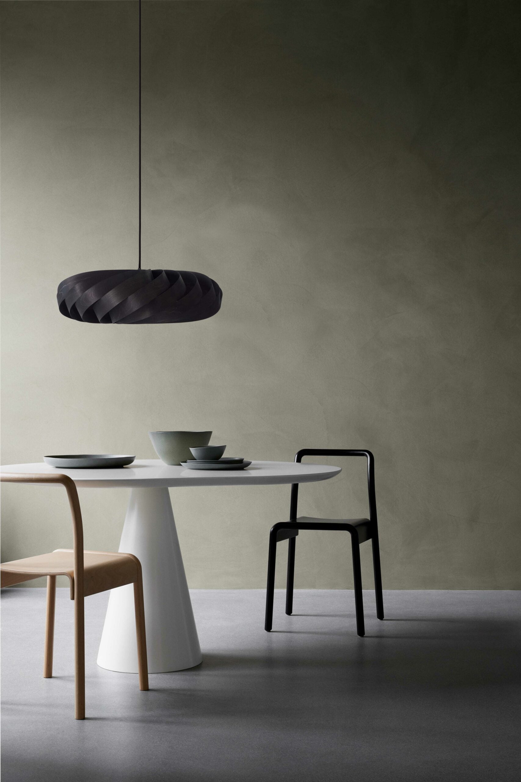 Tom Rossau- Pendelleuchte TR5-Pendelleuchte-Tom Rossau--Toju-Interior