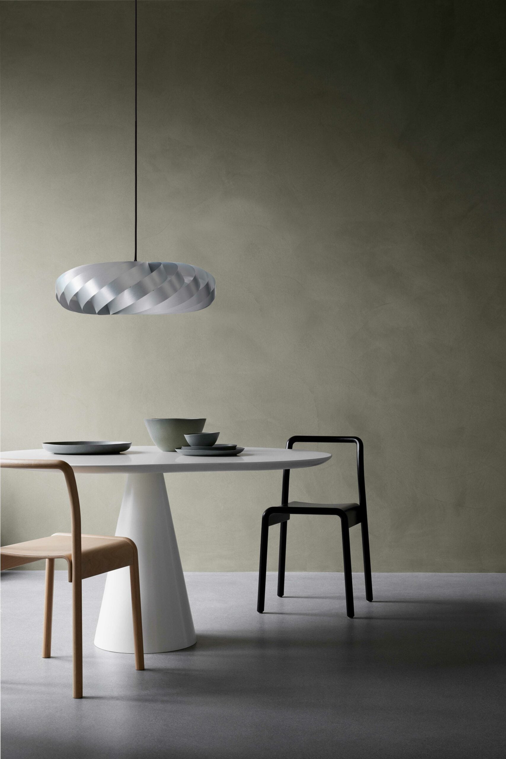 Tom Rossau- Pendelleuchte TR5-Pendelleuchte-Tom Rossau--Toju-Interior