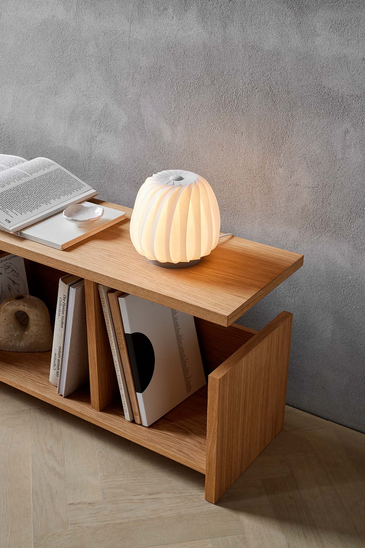 Tom Rossau - Tischleuchte ST906 Mini-Tischleuchte-Tom Rossau--Toju-Interior