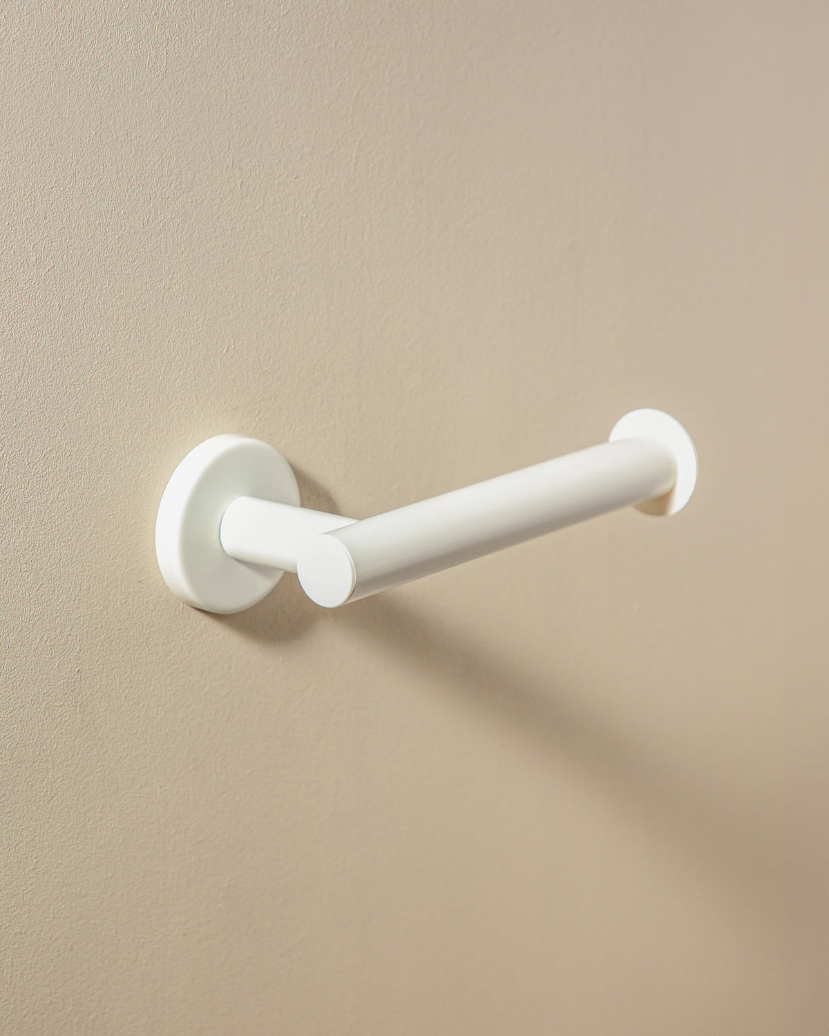 Cosmic Architect S+ Rollenhalter ohne Deckel – Weiß matt
