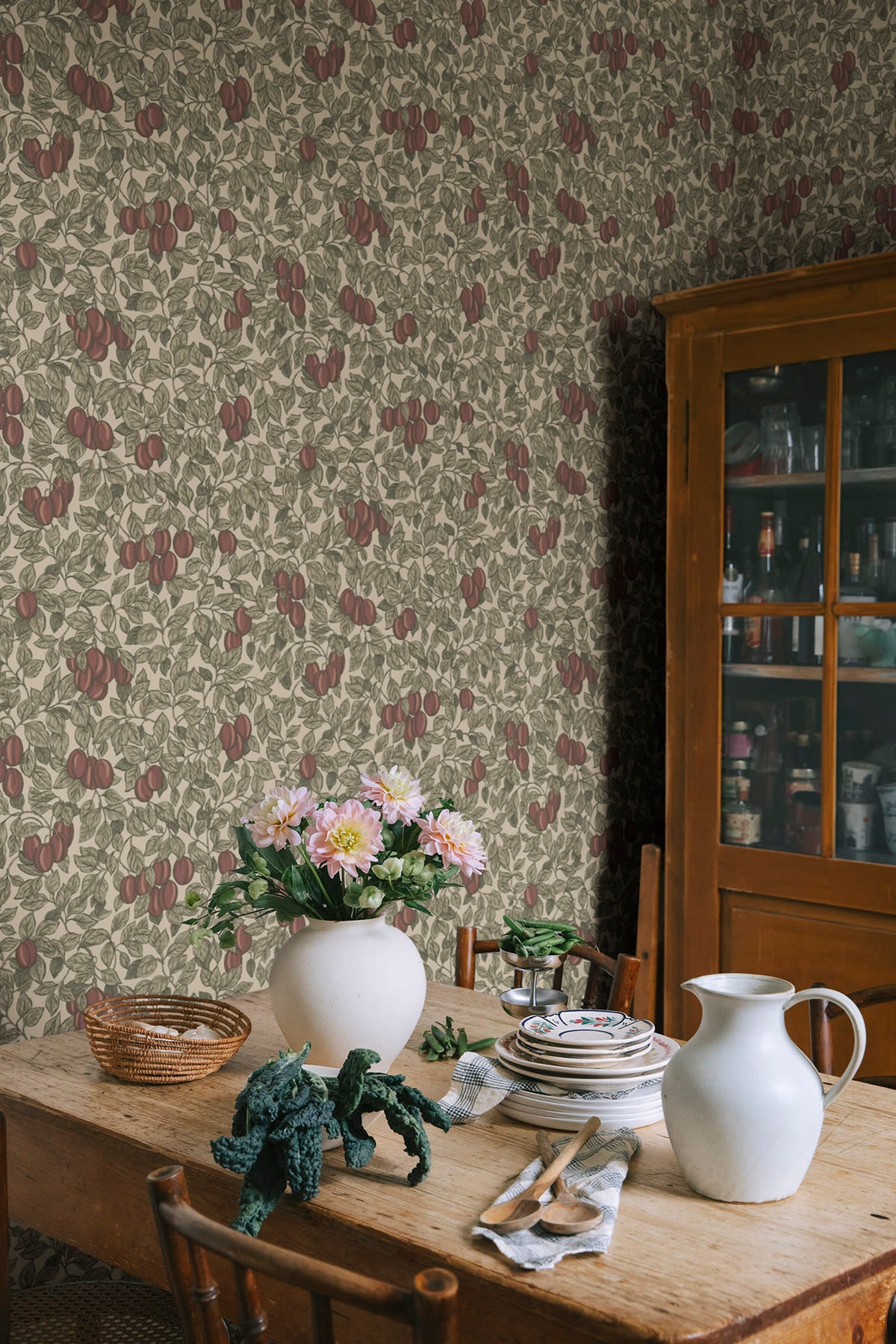 Sandberg Emrik Burgundy S10468 – Raumansicht