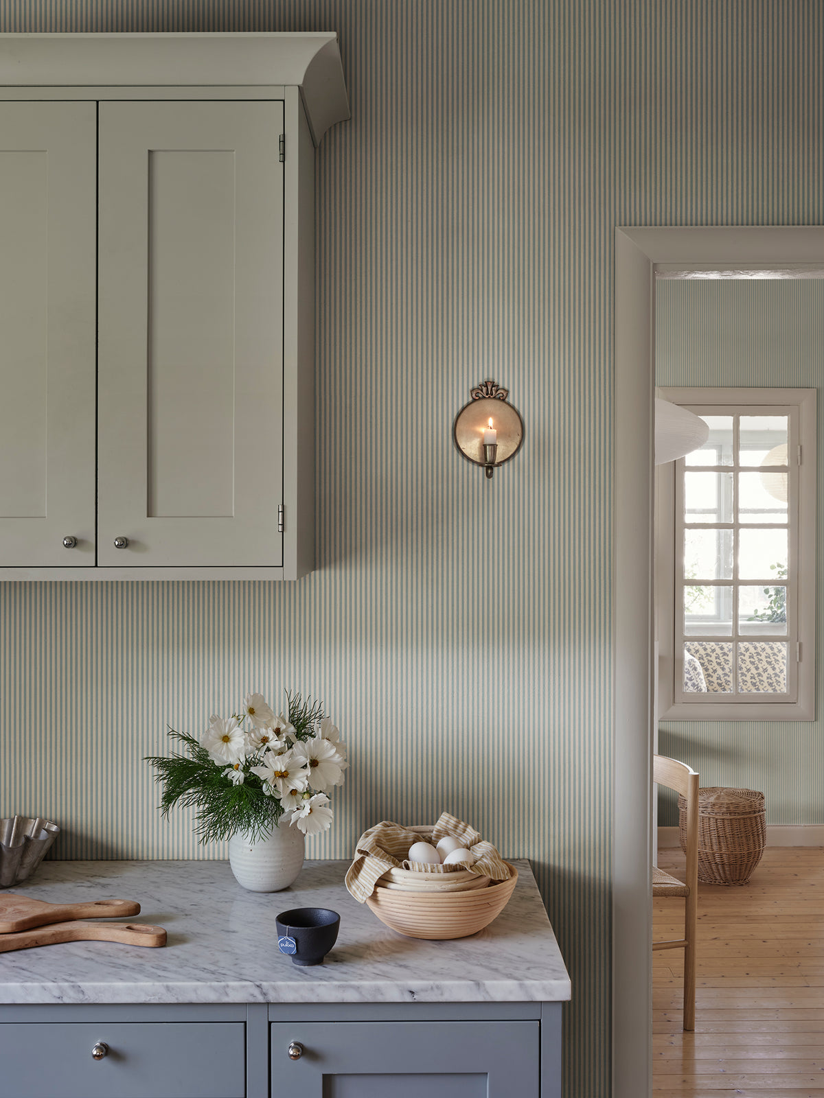 Sandberg Fabian Misty Blue S10798 – Raumansicht