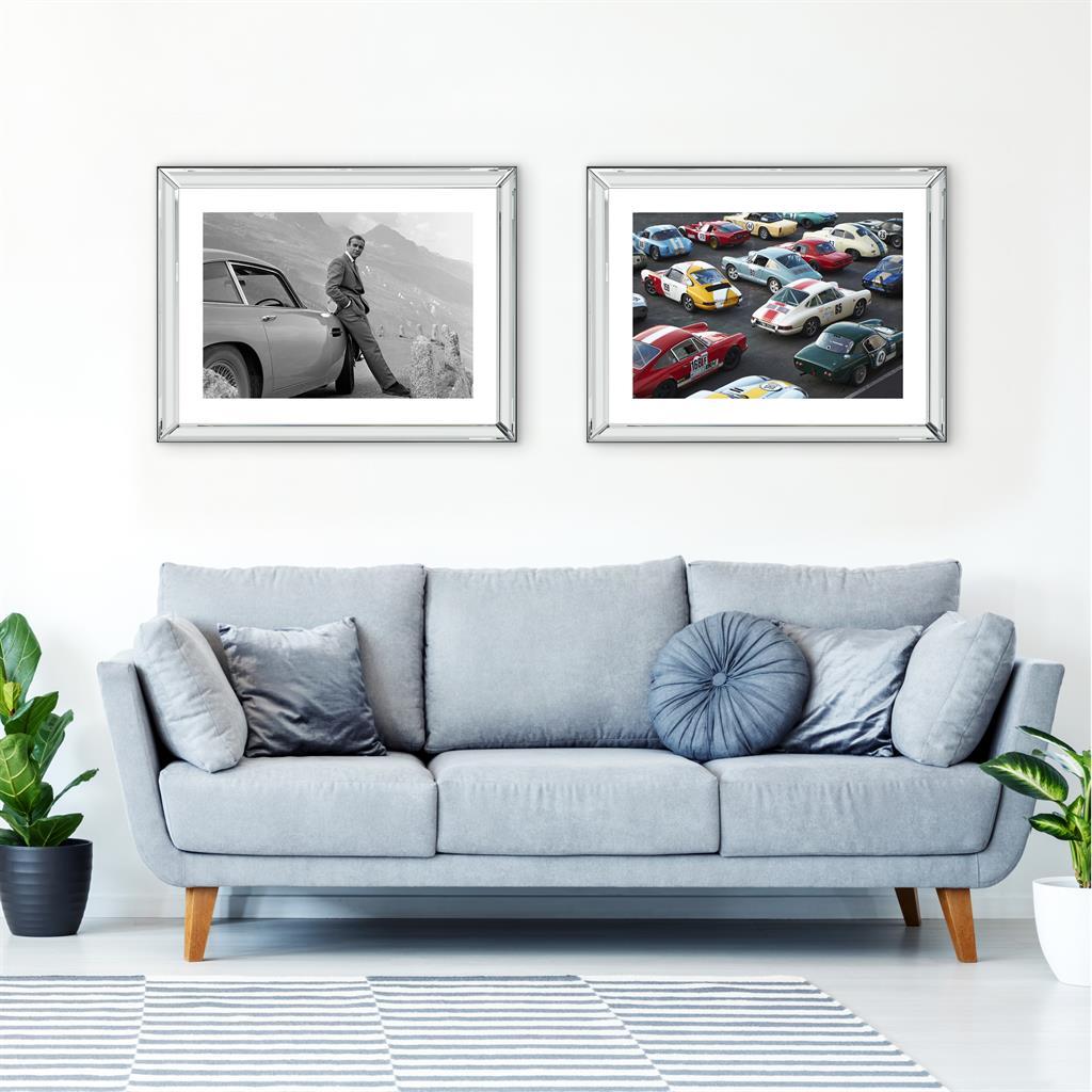 Brookpace Fine Art - James Bond, Aston Martin-Wandbild-Brookpace Lascelles-TOJU Interior