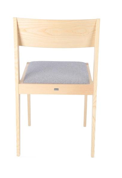 Jan Kurtz - Armlehnenstuhl Nora-Stühle-Jan Kurtz-Hellgrau - Esche lackiert-TOJU Interior