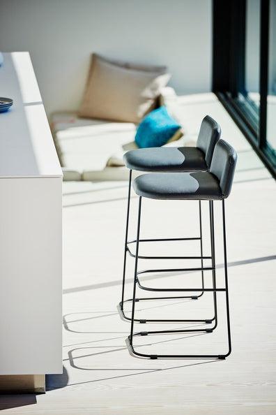 Jan Kurtz - Barhocker Ragno-Stühle-Jan Kurtz-Taupe/Chrom-TOJU Interior