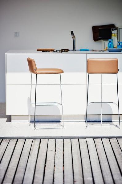 Jan Kurtz - Barhocker Ragno-Stühle-Jan Kurtz-Taupe/Chrom-TOJU Interior