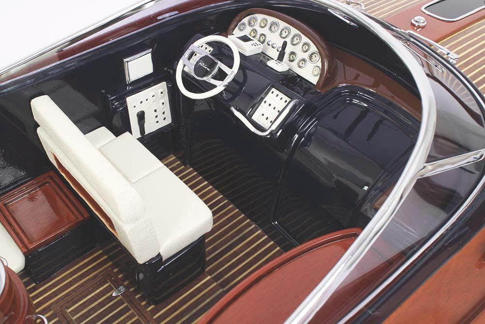 Kiade - Modellboot Riva Aquariva Super 84cm-Modellboot-Kiade-TOJU Interior