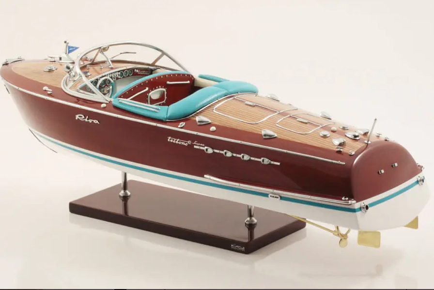 Kiade - Modellboot Riva Super Tritone 55cm-Modellboot-Kiade-TOJU Interior