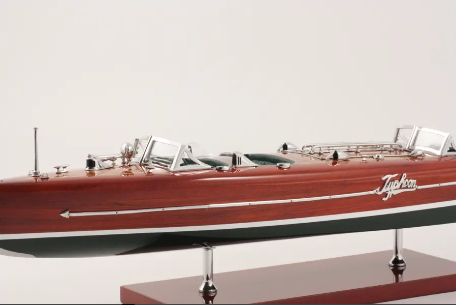 Kiade - Modellboot TAIFUN 50cm-Modellboot-Kiade-TOJU Interior