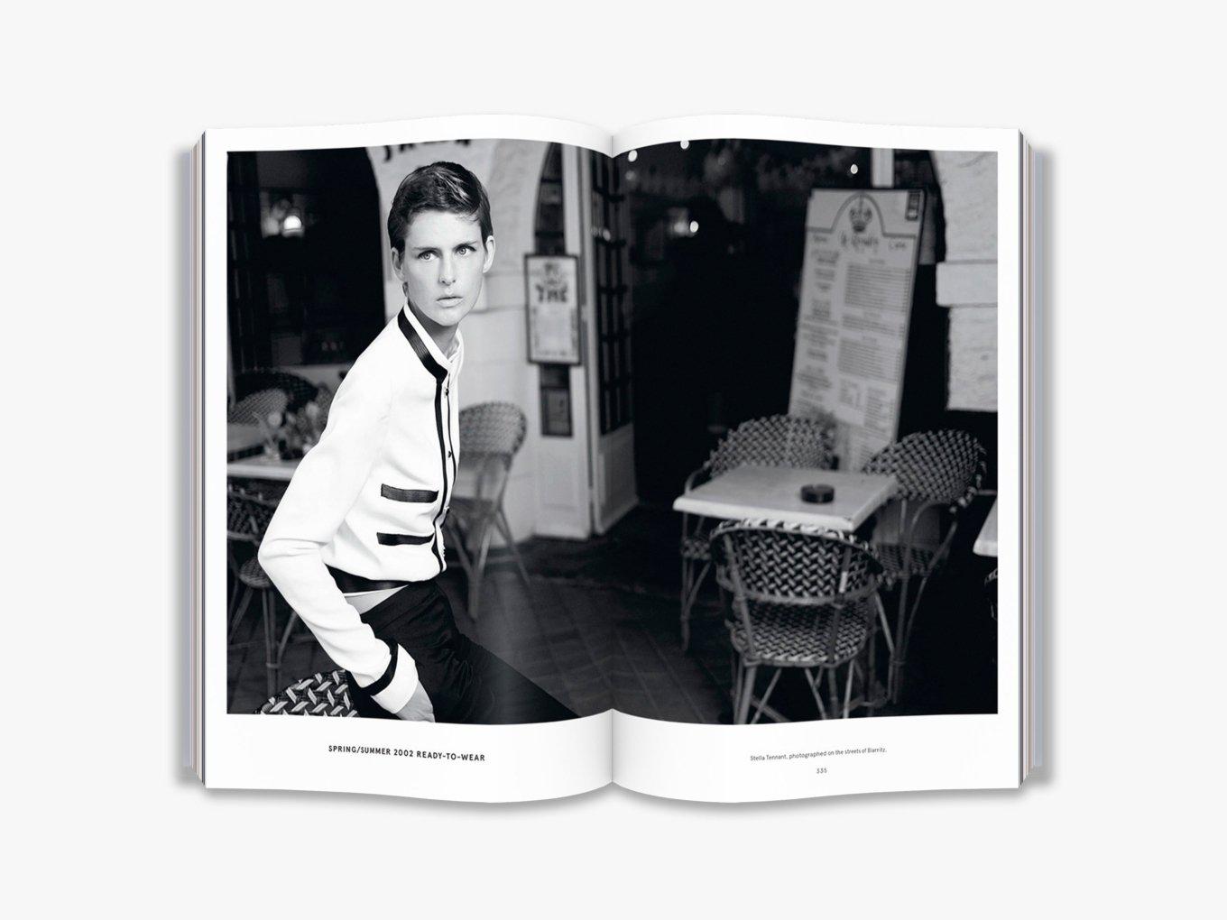 THAMES & HUDSON - Chanel The Karl Lagerfeld Campaigns - Coffee Table Book-TOJU Interior