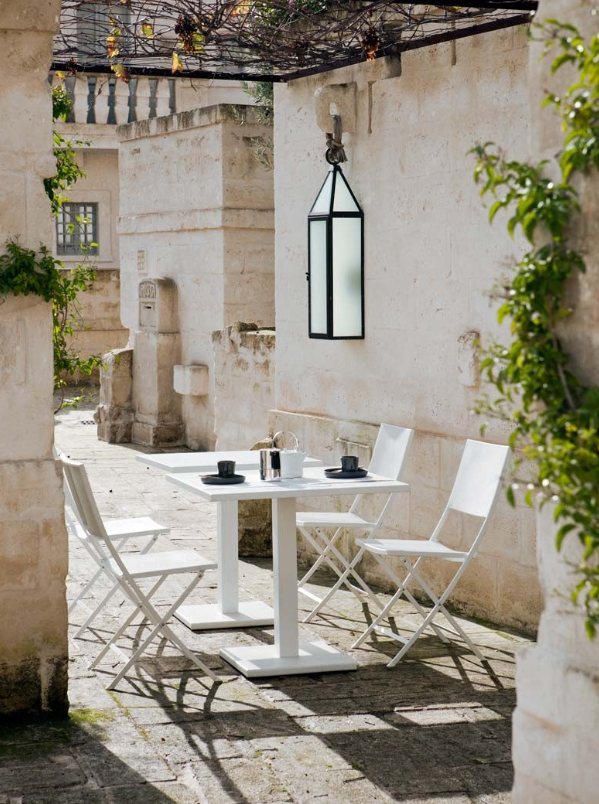 Unopiu - Gartentisch Conrad quadratisch-Gartentisch-Unopiu-Weiß-TOJU Interior